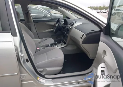 2011 Toyota Corolla Le z USA, uszkodzony, nr VIN JTDBU4EE0BJ098615